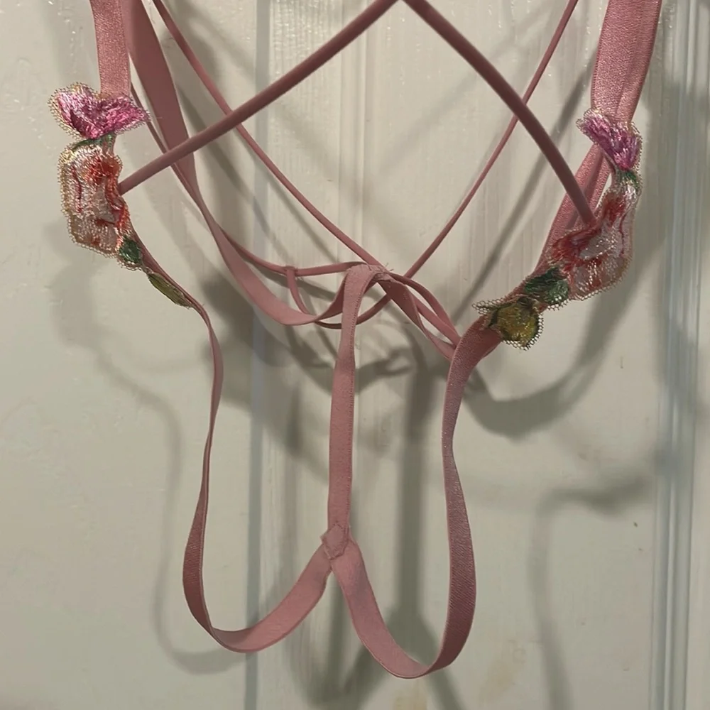 Victoria's Secret Pink Dusty Rose Floral Embroidered Strappy Teddy Lingerie - Picture 5 of 10